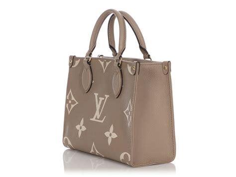 louis vuitton dove/cream|lv on the go pm.